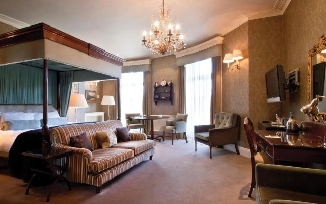 St Michaels Manor Hotel