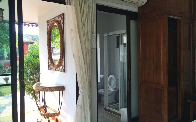 Sasithorn Garden View Hotel