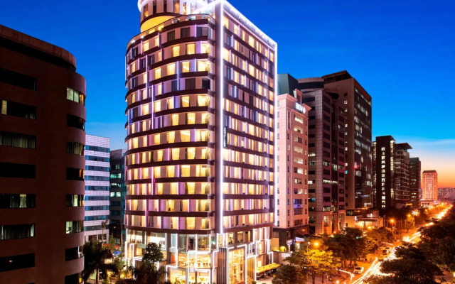 Novotel Suites Hanoi