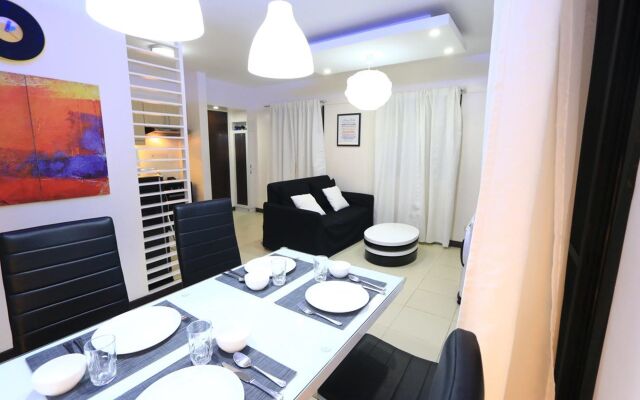 Condo at Arista Place