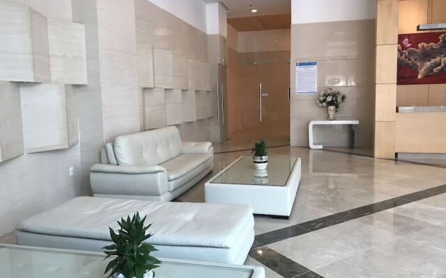 Handy Beach Apartment