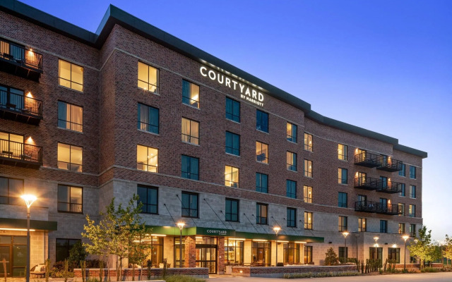 Courtyard by Marriott Houston Northeast