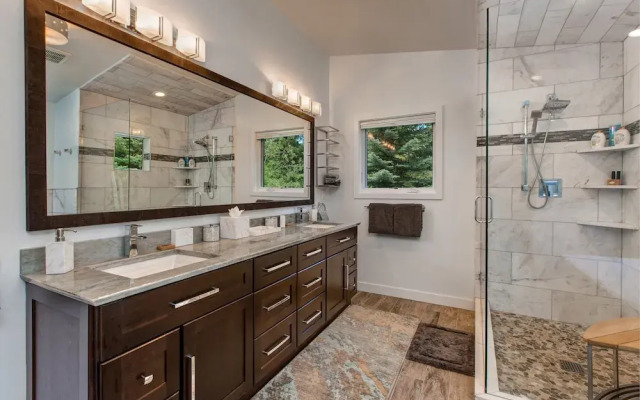 Day Star - 3 Br Home