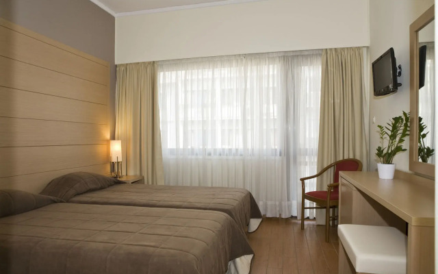 Parnon Hotel