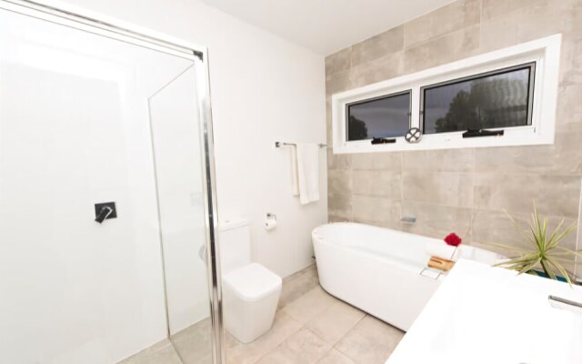 Guildford villa