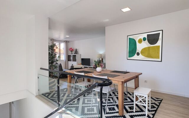 Apartment Naya by MHM