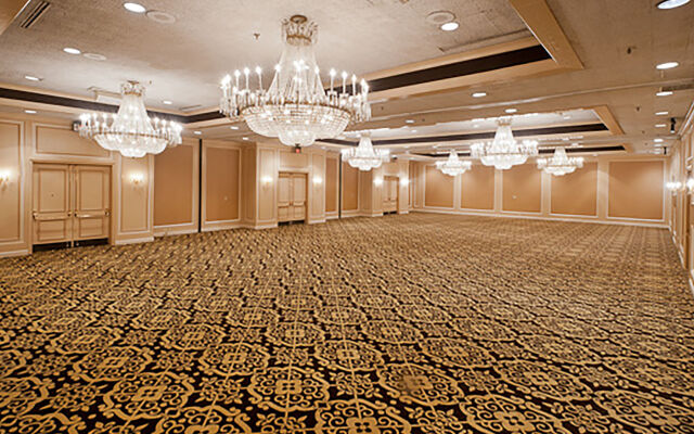 Bella Vista Hotel & Suites