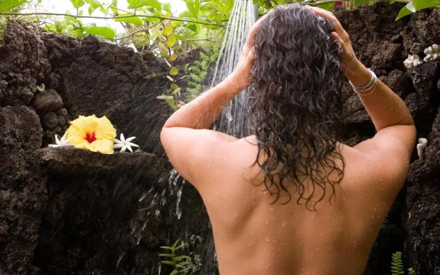 Ka'awaloa Plantation Bed & Breakfast