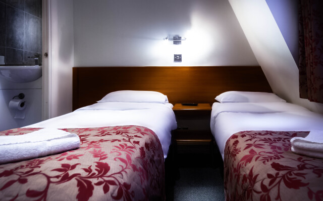 Westbury Hotel