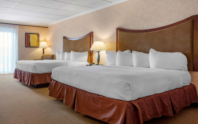 Best Western Plus Oswego Hotel and Conference Center