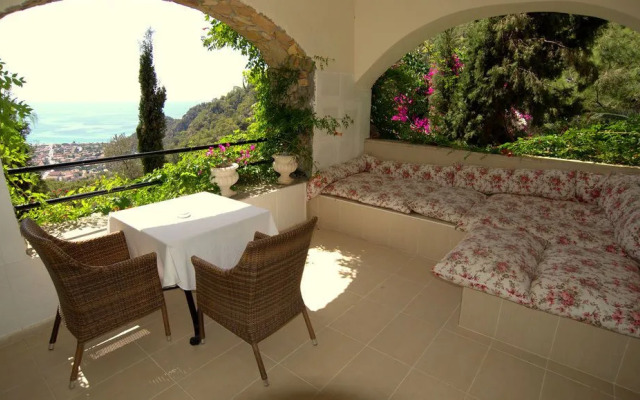 Paradise Garden Hotel