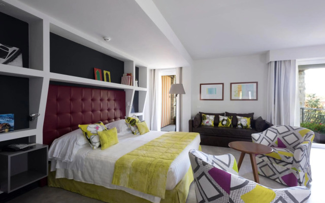 The Pottinger Hong Kong