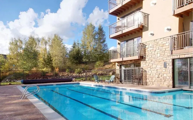 Scandinavian Lodge and Condominiums