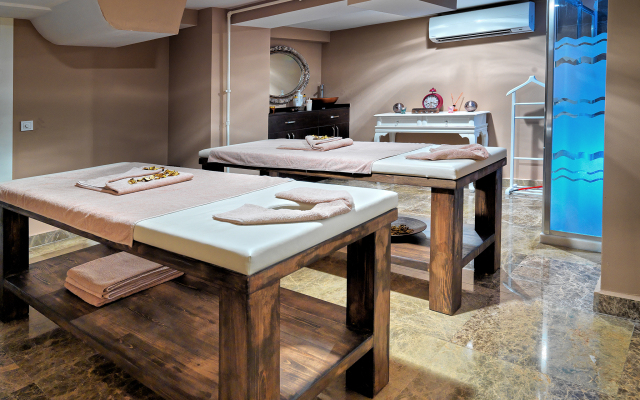 Business Life Boutique Hotel