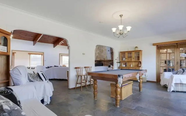 Steeles Island Retreat