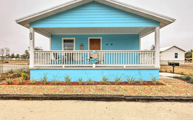 Family-friendly Home, Walk to Steinhatchee River!