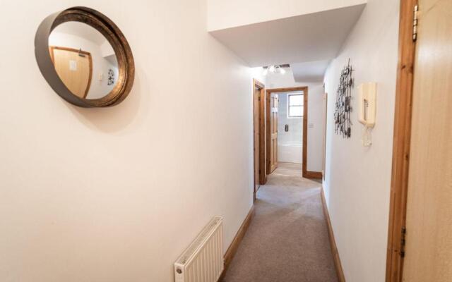 Bridge House Apartment 2