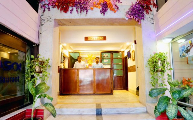 Hotel Prayag
