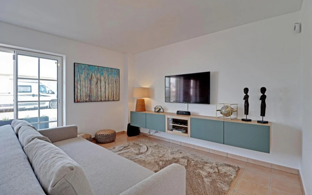 Tavira Formosa BAY 1 by Homing