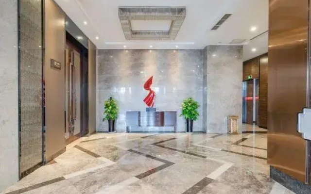 Jinhong Hotel