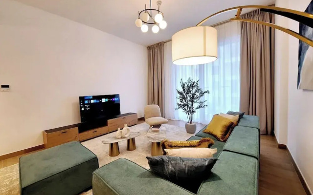Stylish 1BR Apartment in La Sirene