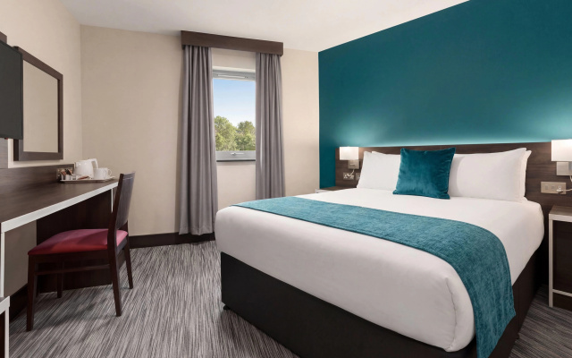 Ramada by Wyndham Cobham