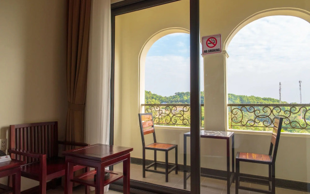 Praha Hotel