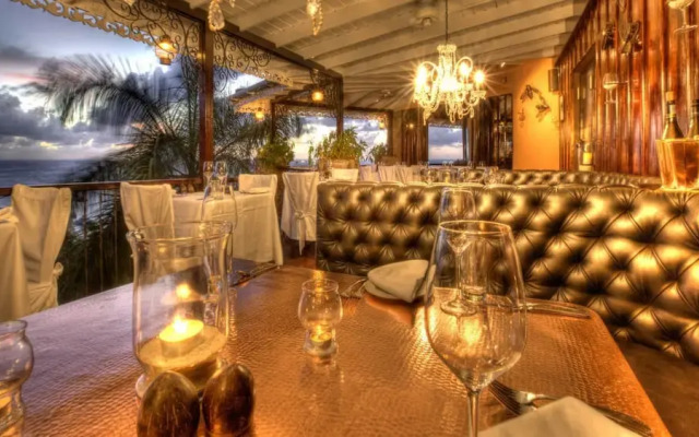 FireFly Hotel Mustique