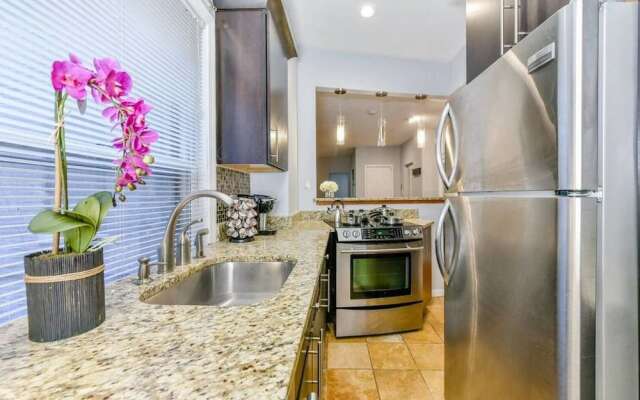 Spacious 2br/1ba Beacon Hill Apt Near MGH