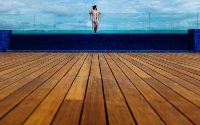 Trendy 2BR condo centermost by Happy Address