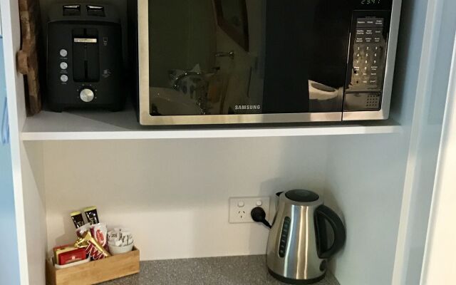 Camelot Boutique Accommodations