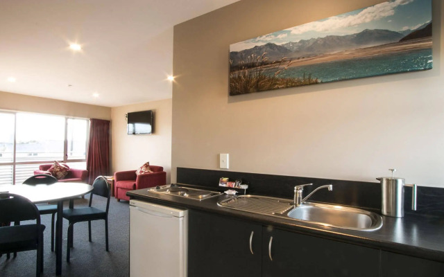 Phoenix Motel