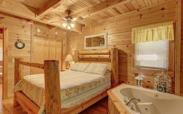 Autumn Breeze 1 Bedroom 1 Bathroom Cabin
