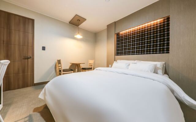 Fashion Hotel