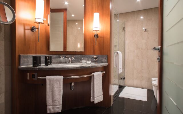 Jumeirah Emirates Towers Dubai