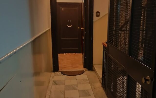 Le Colonne Di San Pietro