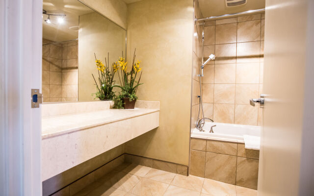 Repotel Henri IV Québec