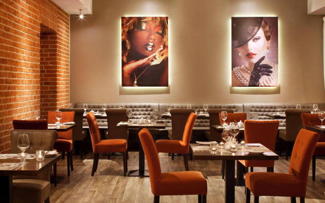 Metropolitan Boutique Hotel