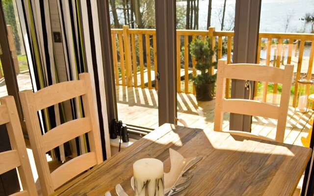 Cleveley Mere Luxury Waterside Lodges