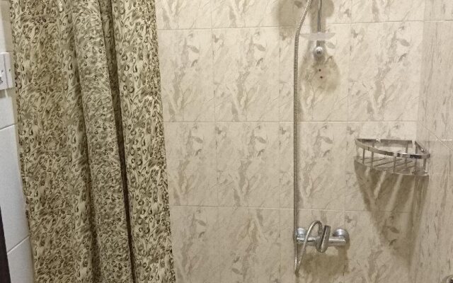 Al Fawanes Hotel Apartments