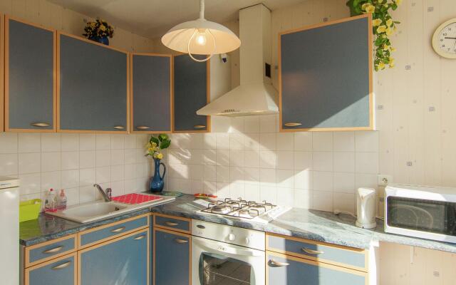 Classy Holiday Home With Garden, Barbecue, Garden Furniture