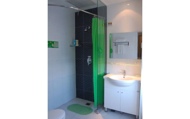 Luoyang Aviation E-Home Inn