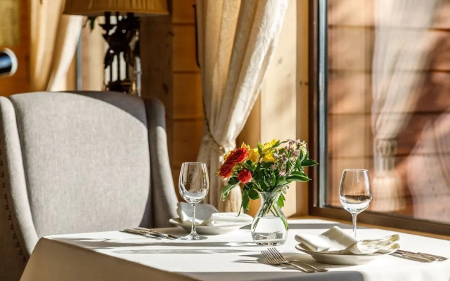 Алтай Вилладж Телецкое