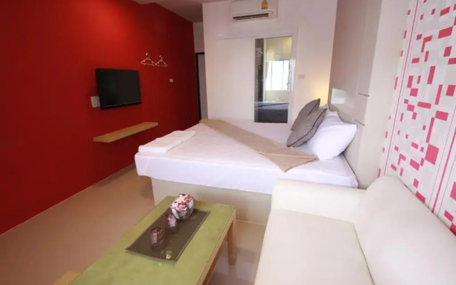 Bearing 26 Hotel