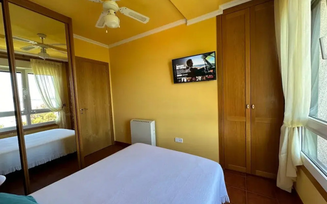 Lovely 1-bed Apartment in Portonovo, Spain
