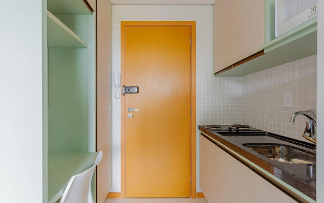 CZ01 Lindo Quarto e Sala com Vista Mar, Salvador