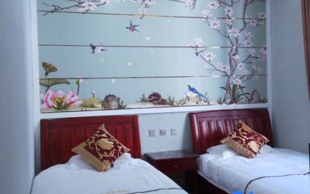Lincang Yihai Hotel