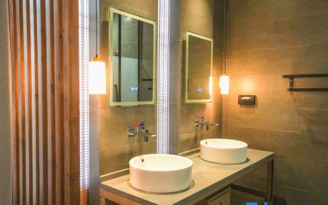 Yancheng Tangfeng jingshe Hotel