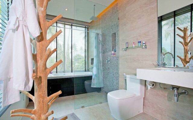 Beach Front Boutique Villa by Holiplanet