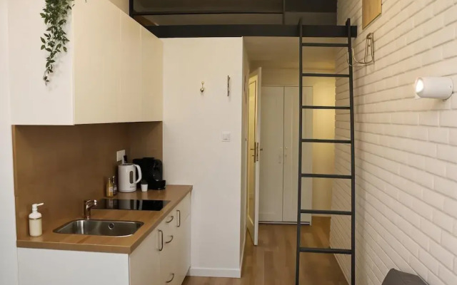 Cracow Vistula Boulevard #1 - Old Town